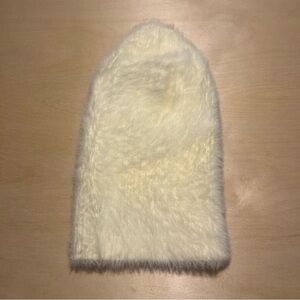 Anthropologie Sleeping on Snow White Fuzzy Knit Hat NWT